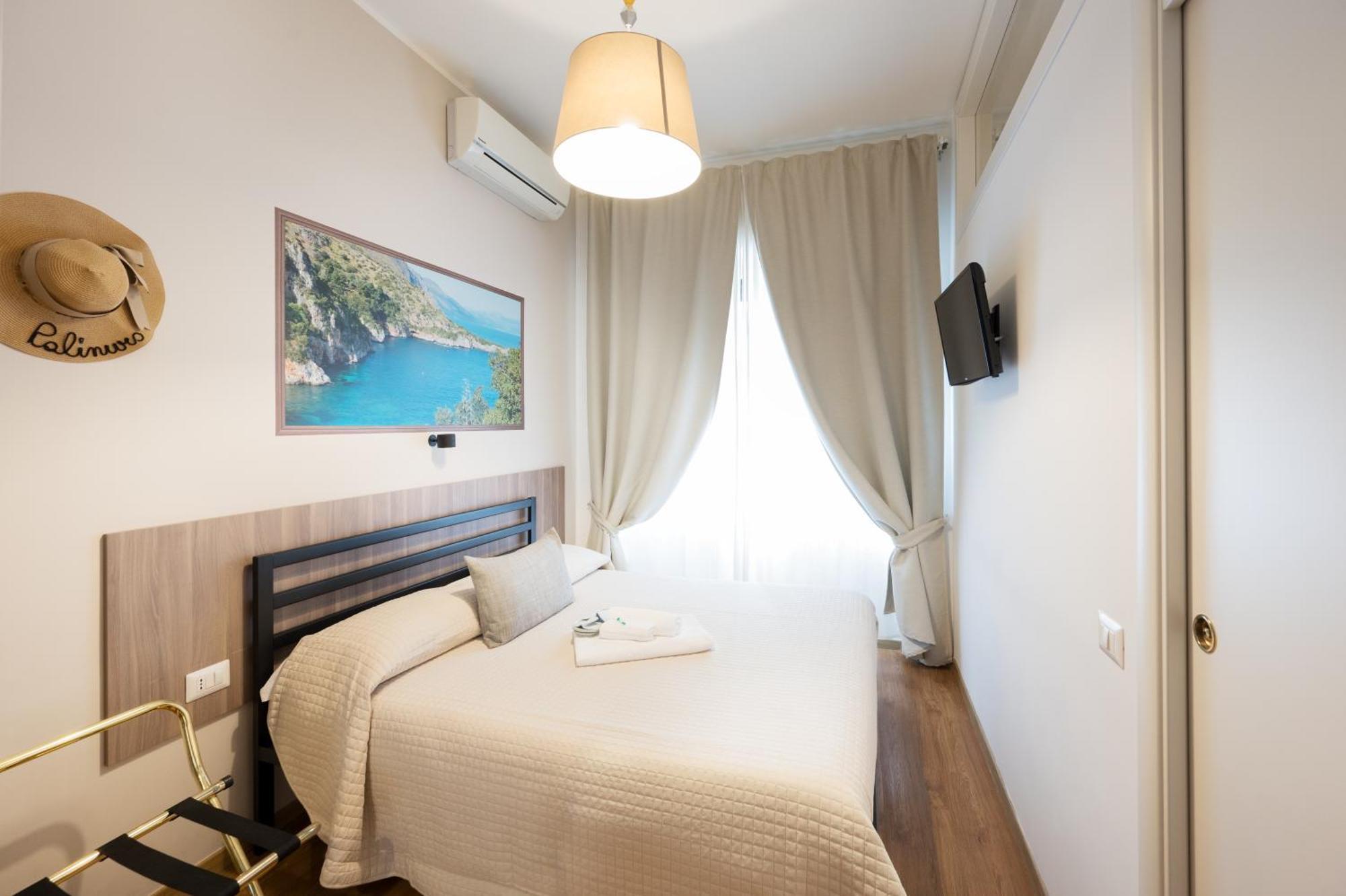 Panoramic Rooms Salerno Bagian luar foto
